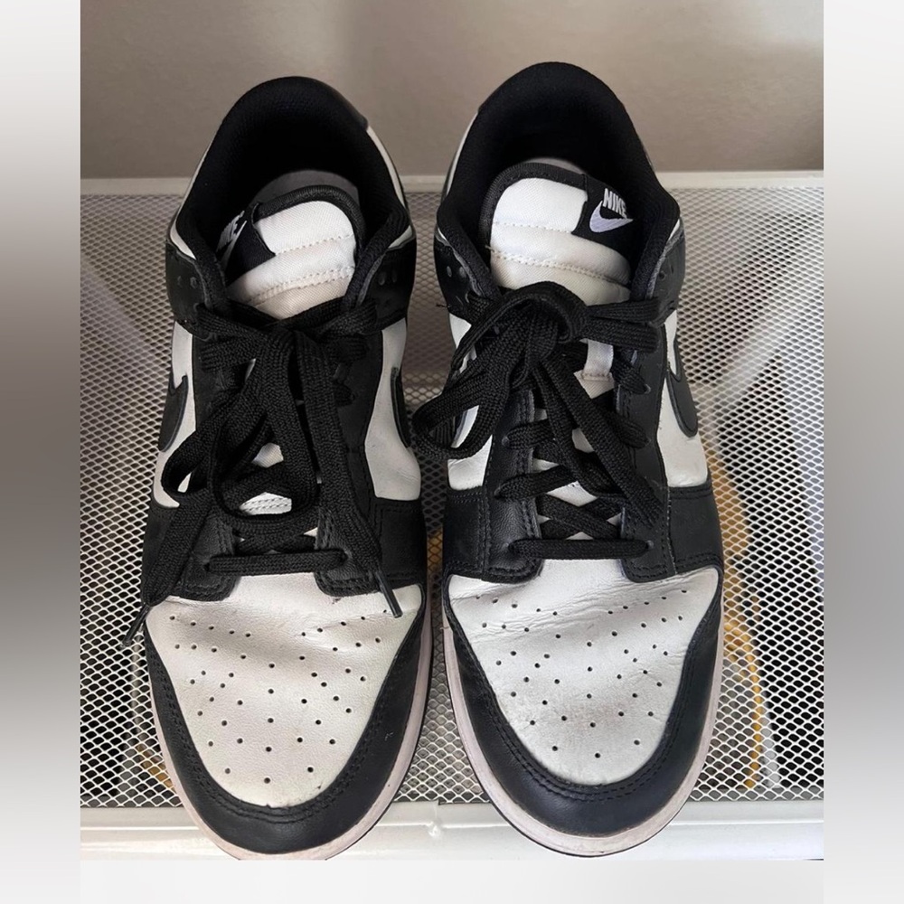 Nike pandas
